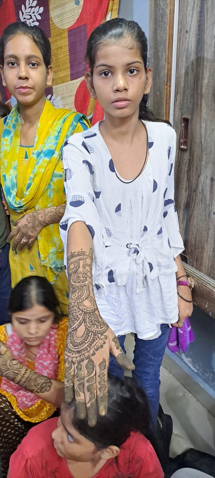 Free mehndi training for girls and women