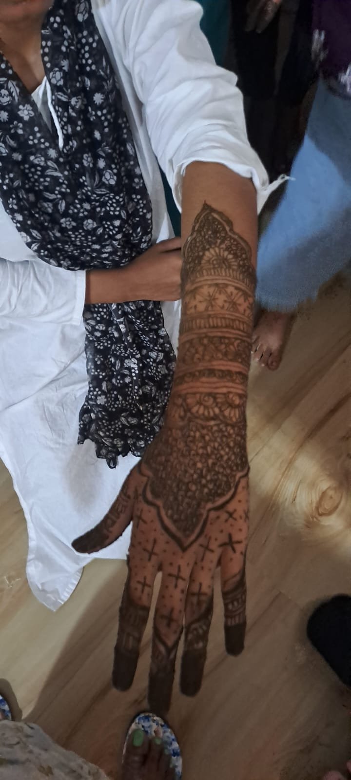 Free mehndi training for girls and women