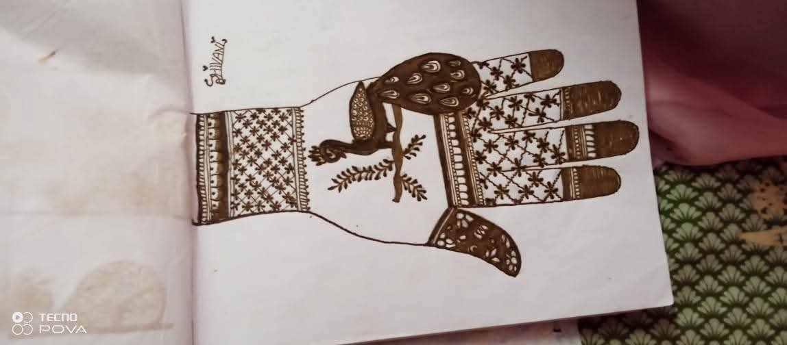 Free mehndi training for girls and women