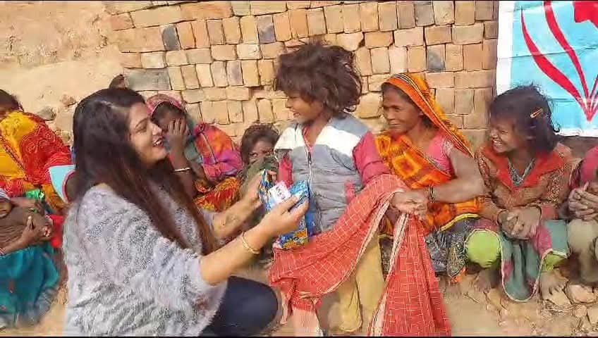 Distribution of new clothes, food and gifts on the occasion of all festivals