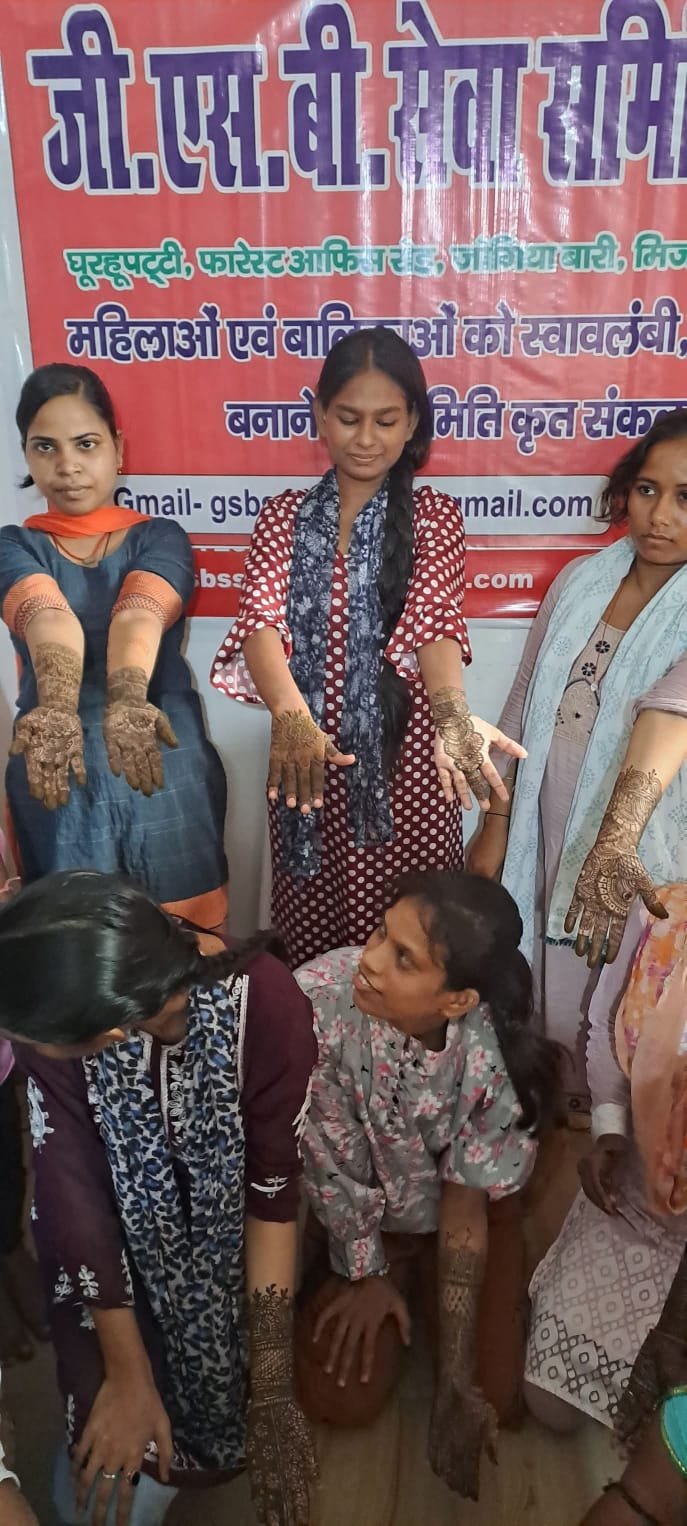 Free mehndi training for girls and women